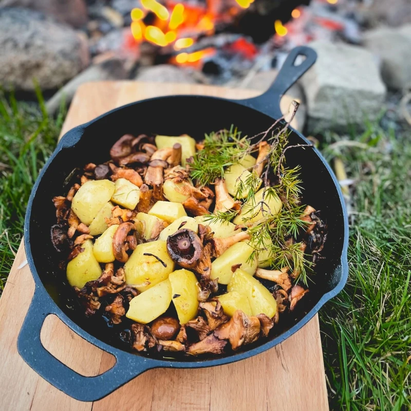 Panvica liatinová 20x4cm