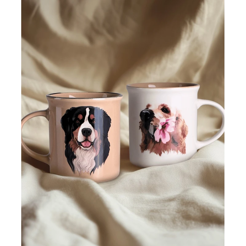 Porcelánový hrnček Manfred Bernský salašnícky pes 330 ml